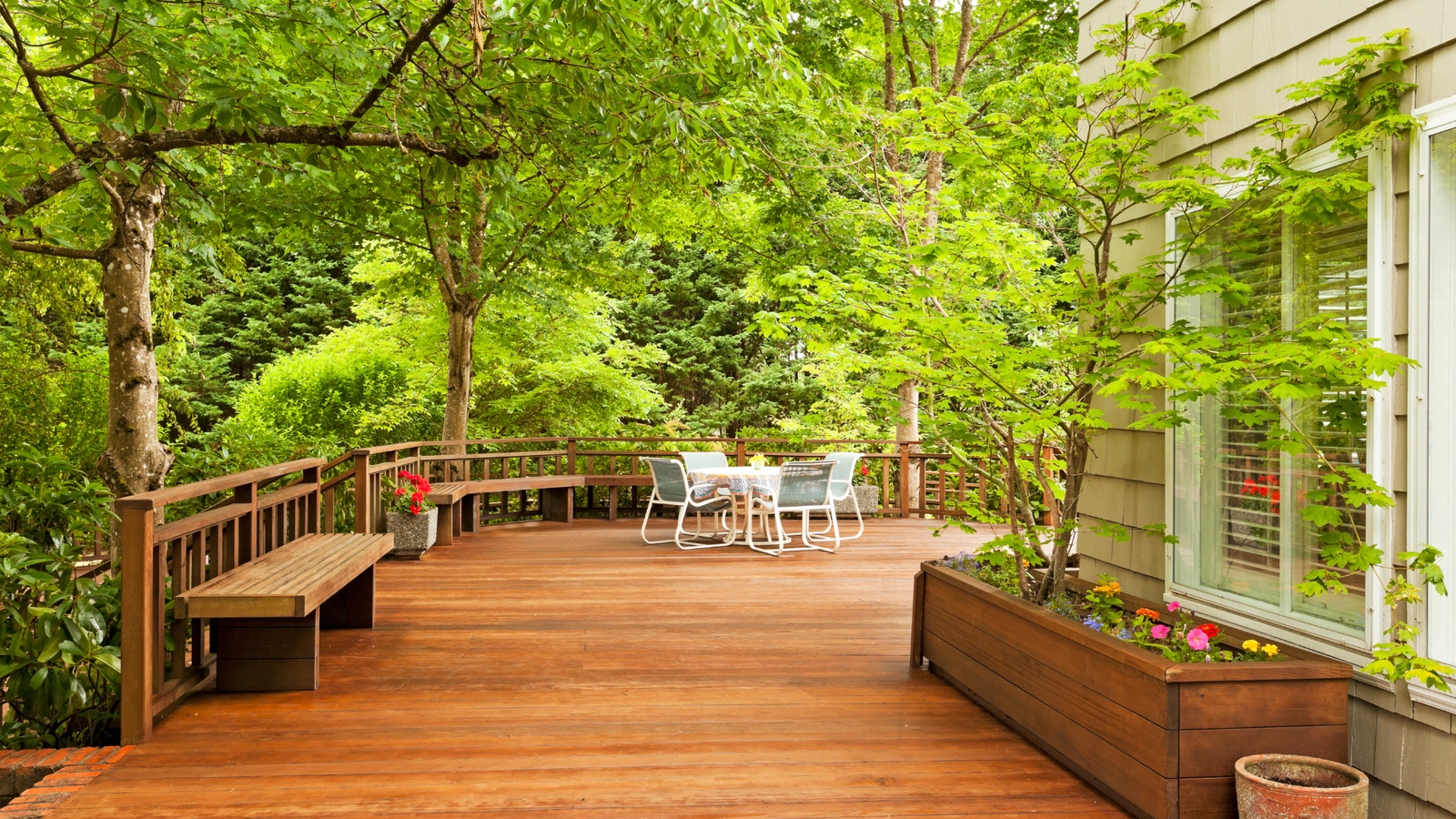 Embracing the Warmth: The Unique Appeal of Merbau Decking